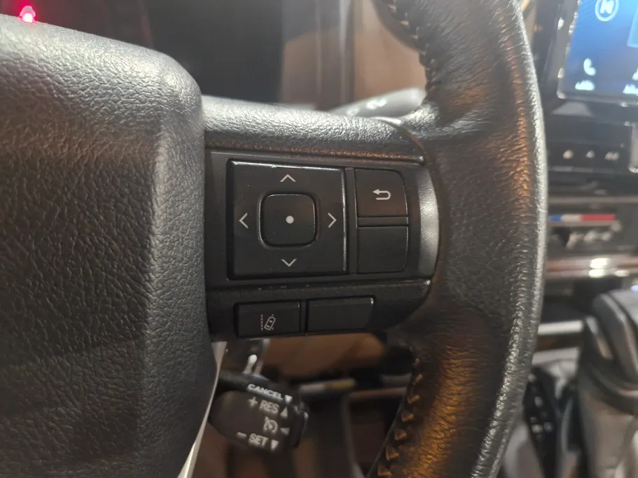 2024 Toyota Land Cruiser Pickup LX 
