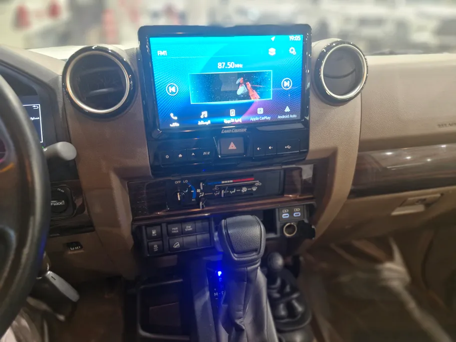 2024 Toyota Land Cruiser Pickup LX 
