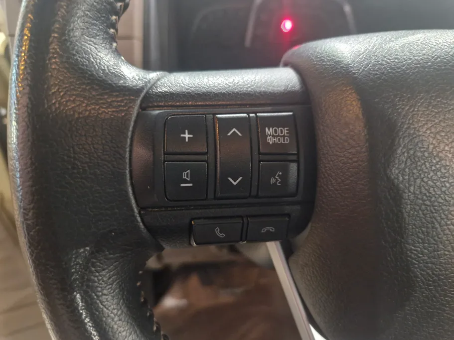 2024 Toyota Land Cruiser Pickup LX 