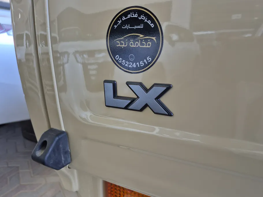 تويوتا شاص LX 2024 