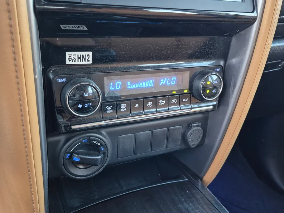 2023 Toyota Fortuner VX 