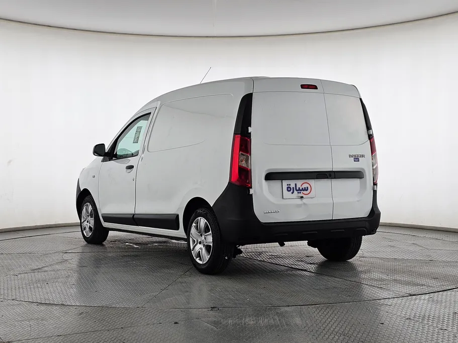 2020 Renault Docker Van بضاعة 