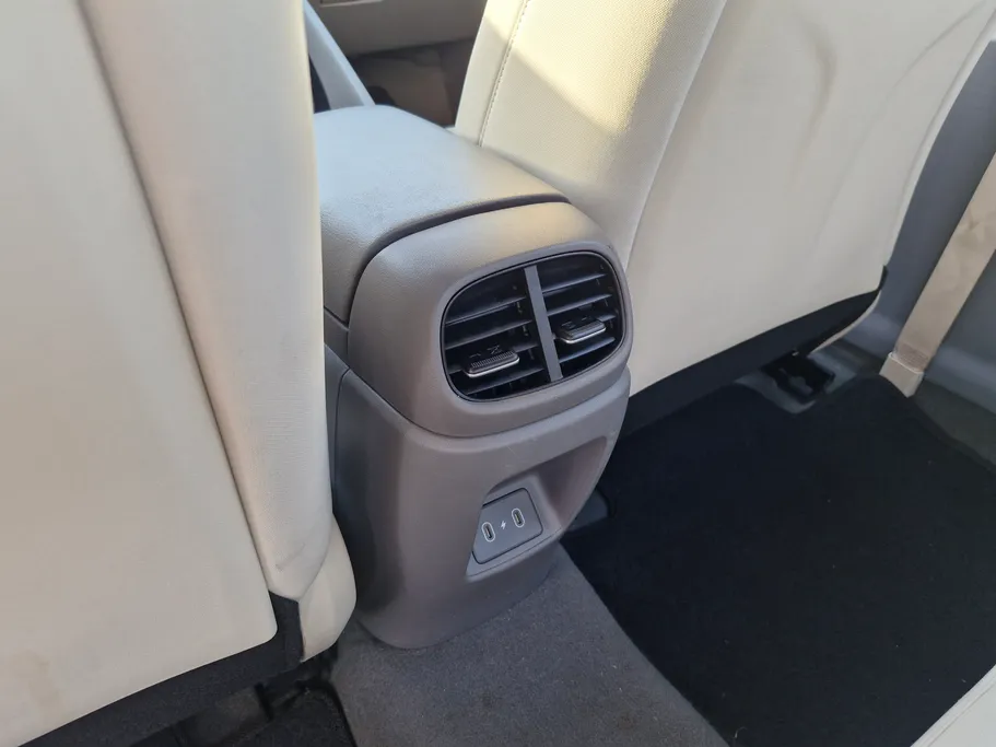 2024 Hyundai Elantra Fleet 
