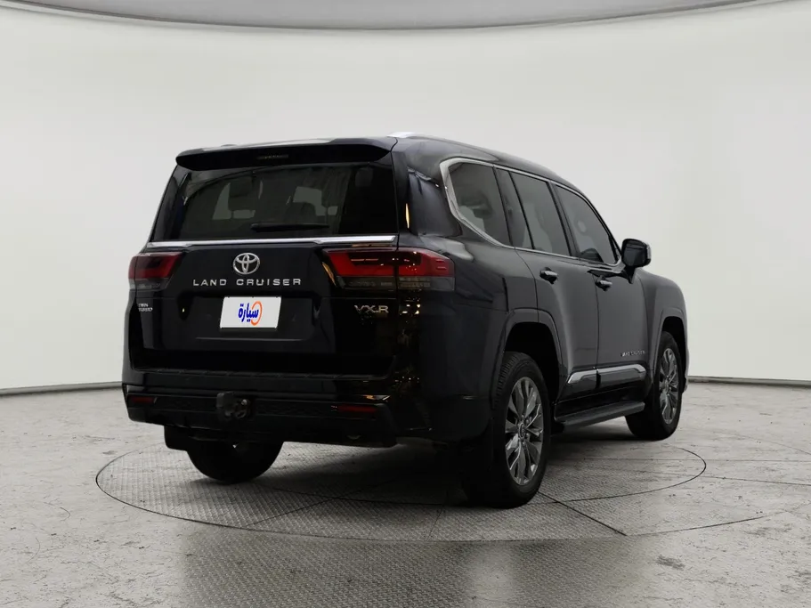 2024 Toyota Land Cruiser VXR 