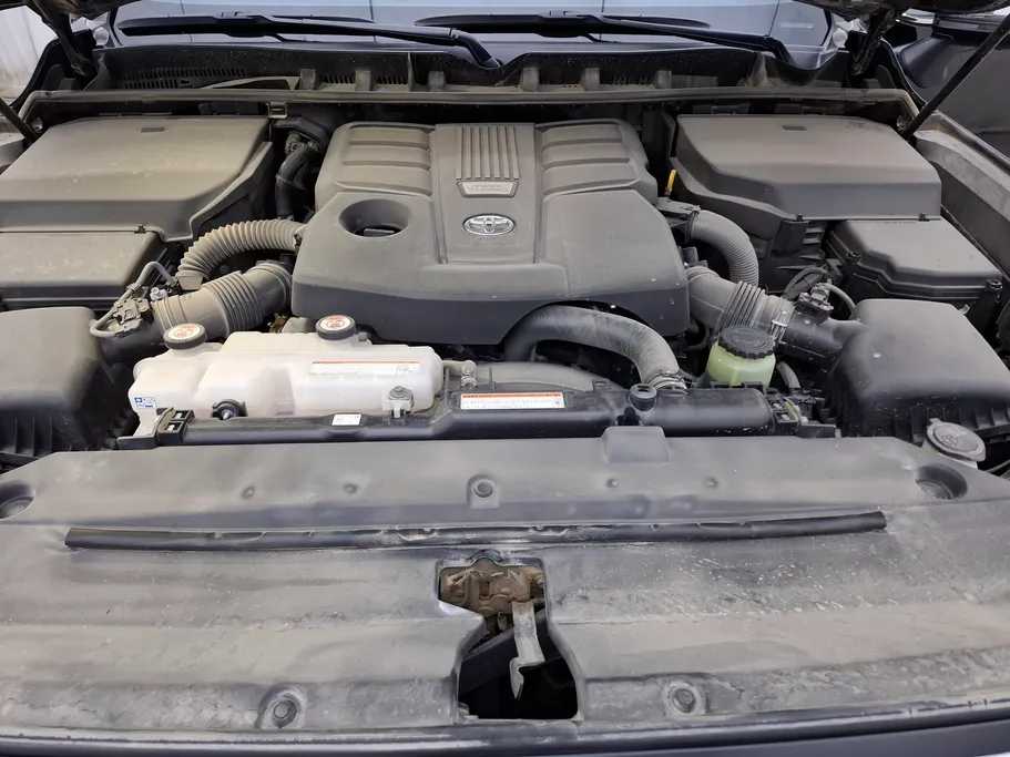2024 Toyota Land Cruiser VXR 