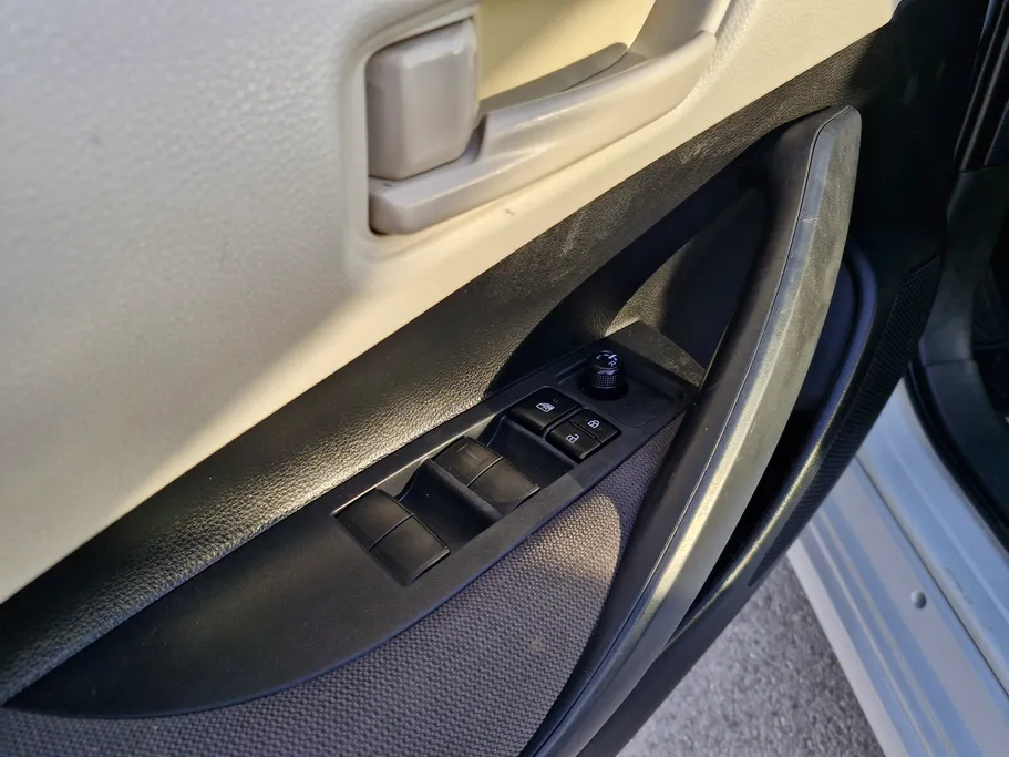 2024 Toyota Corolla XLI 