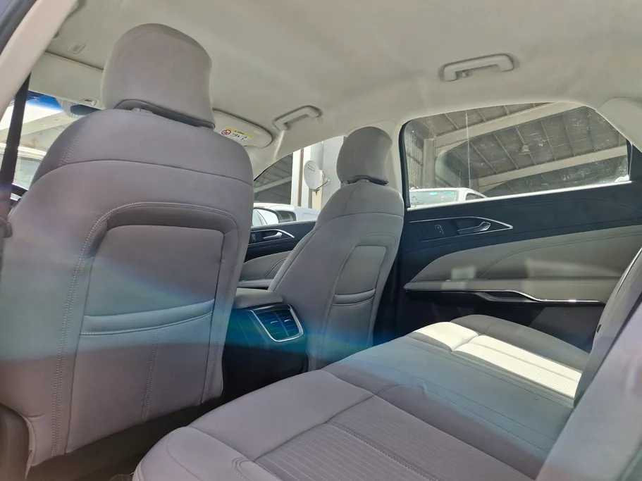 2022 Ford Taurus Ambiente 