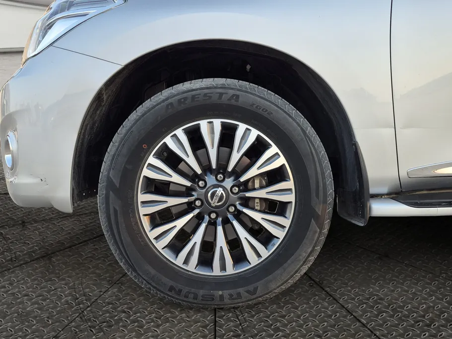 2018 Nissan Patrol Platinum 