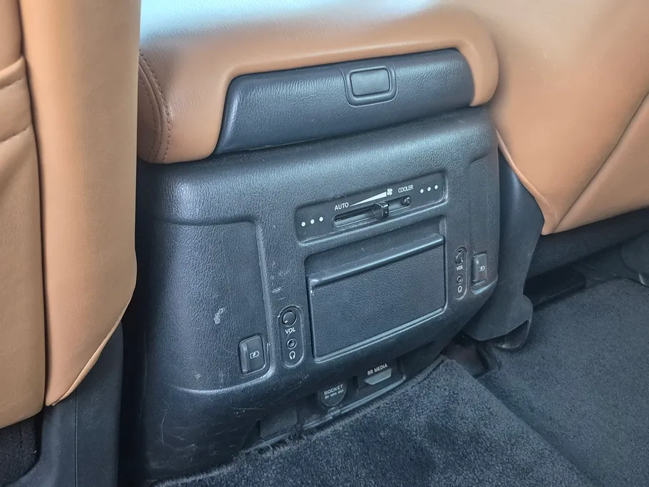 2018 Nissan Patrol Platinum 