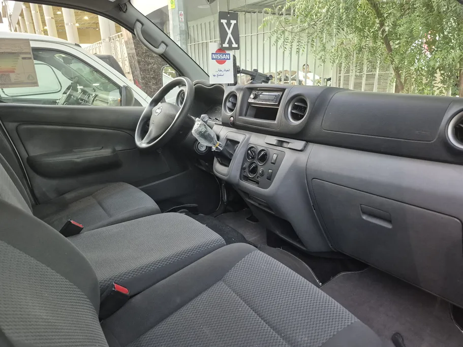 نيسان باص اورفان NV350 2021 