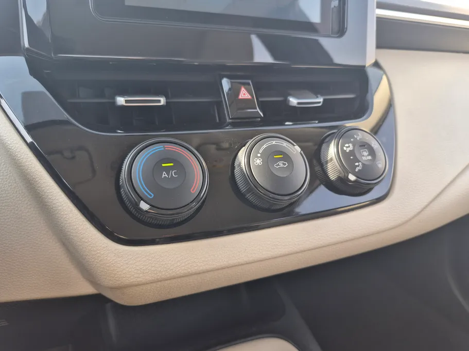 2024 Toyota Corolla XLI 