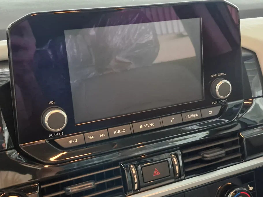 2023 Nissan Pathfinder S 