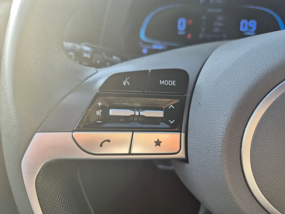 2024 Hyundai Elantra Smart 