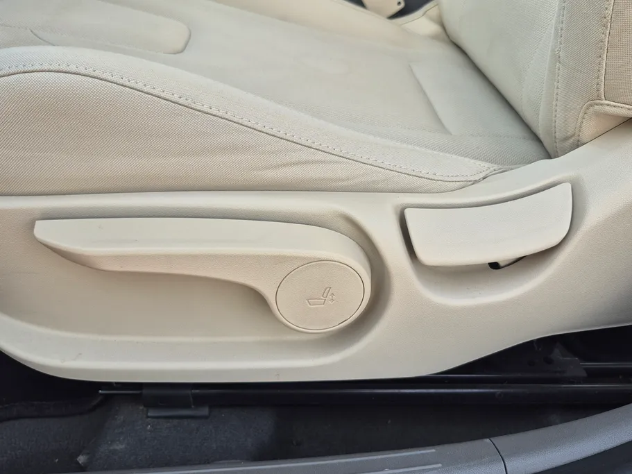2022 Hyundai Elantra Smart 