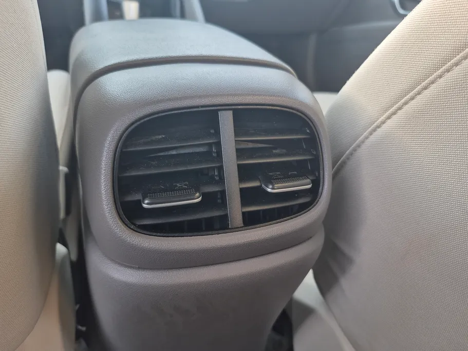 2022 Hyundai Elantra Smart 