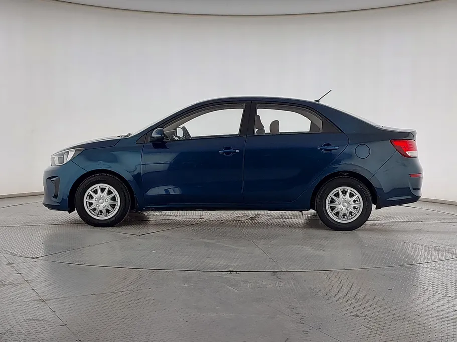 2022 Kia Pegas LX 