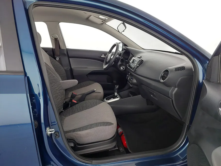 2022 Kia Pegas LX 