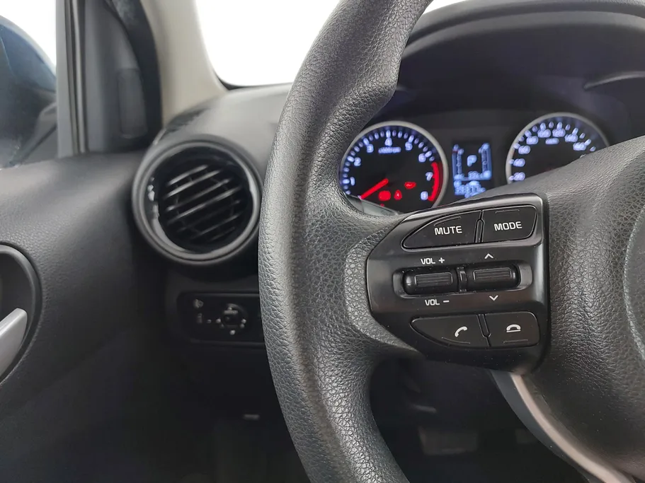 2022 Kia Pegas LX 