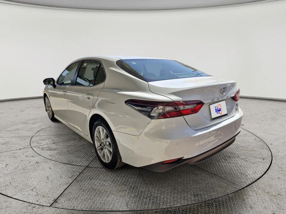 2022 Toyota Camry  LE 