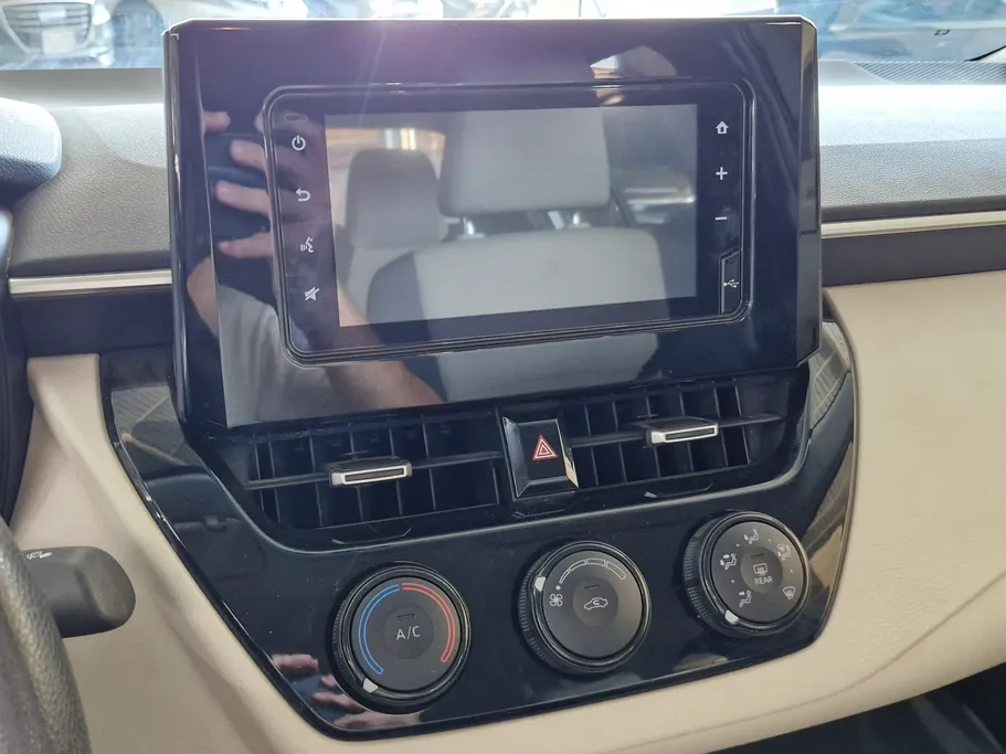 2024 Toyota Corolla XLI 