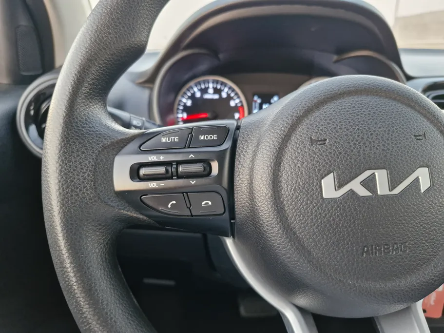 2024 Kia Pegas GL 