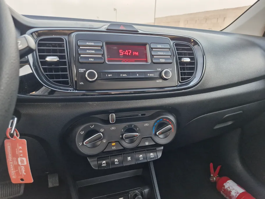 2024 Kia Pegas GL 