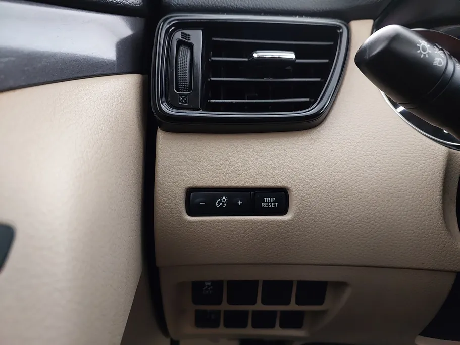 2022 Nissan Xtrail S 5 Seats 
