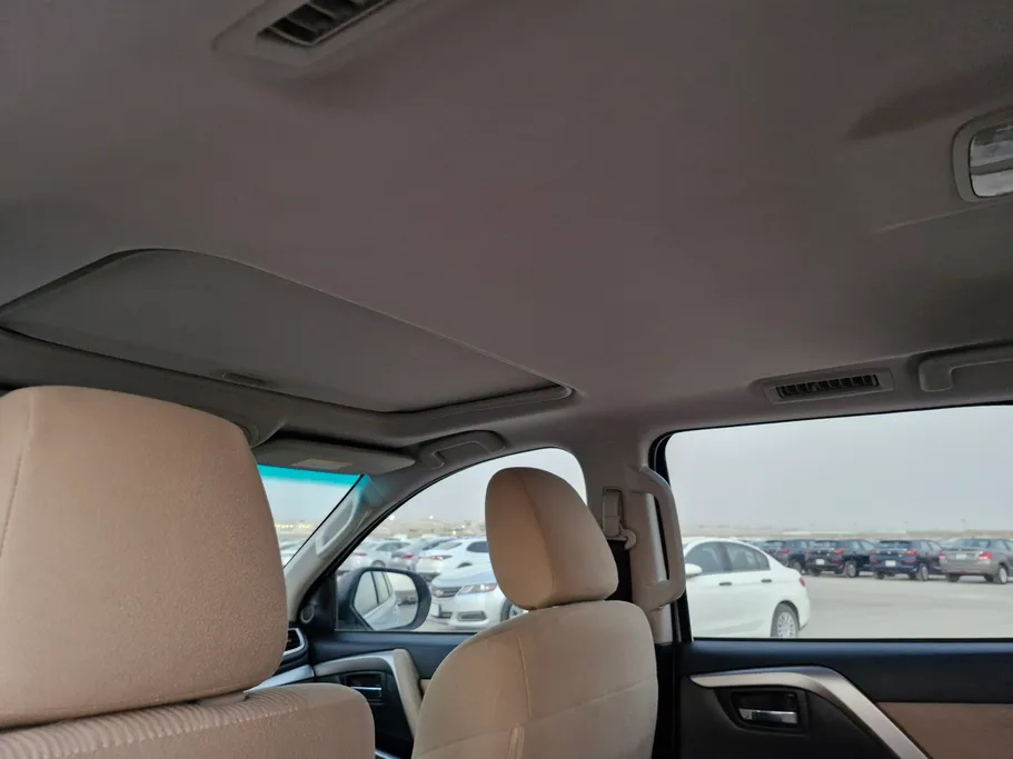 ميتسوبيشي  مونتيرو سبورت GLS-Premium 2021 