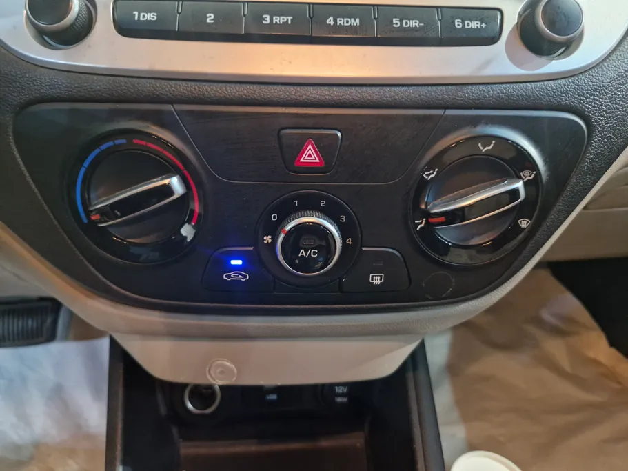 2023 Hyundai Accent Smart 