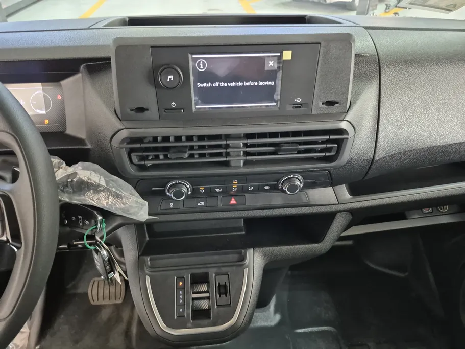 2025 Peugeot Expert VAN 