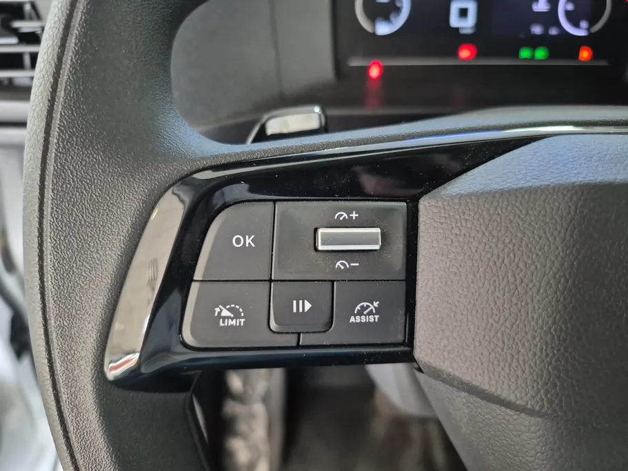 2025 Peugeot Expert VAN 