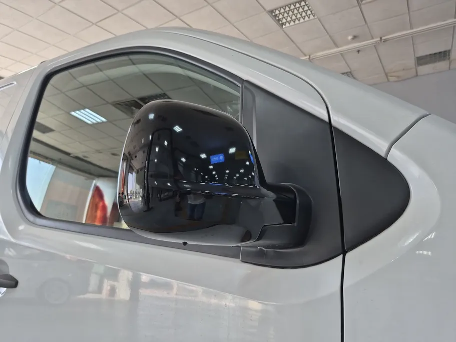 2025 Peugeot Expert VAN 
