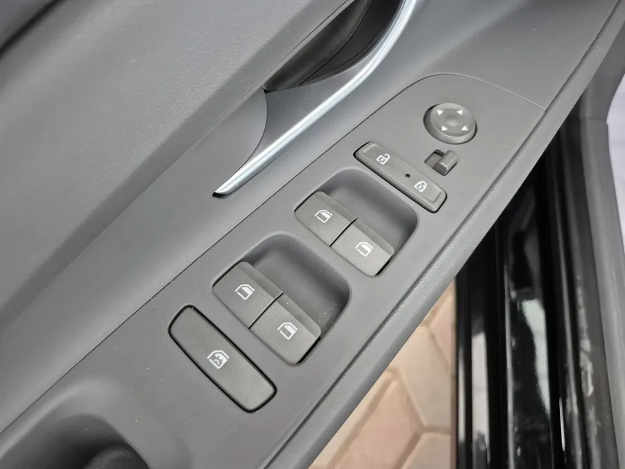 2023 Hyundai Elantra Fleet 