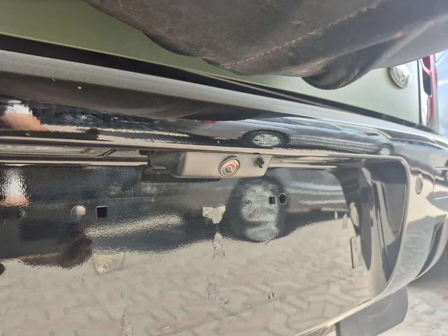 لاند روفر ديفندر HSE P400 2021 
