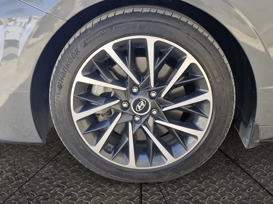2022 Hyundai Sonata Smart Plus 