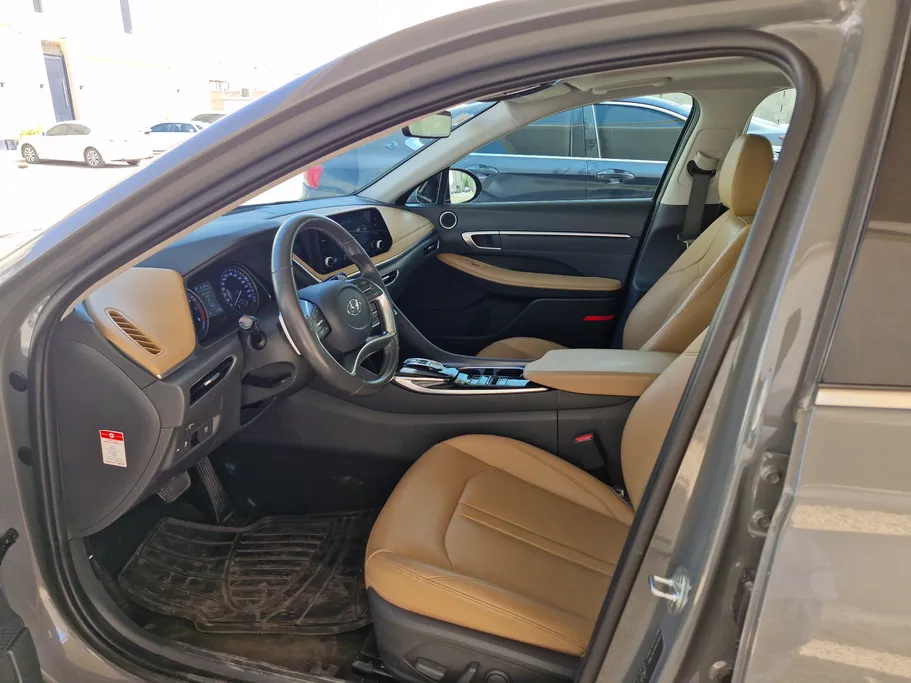 2022 Hyundai Sonata Smart Plus 