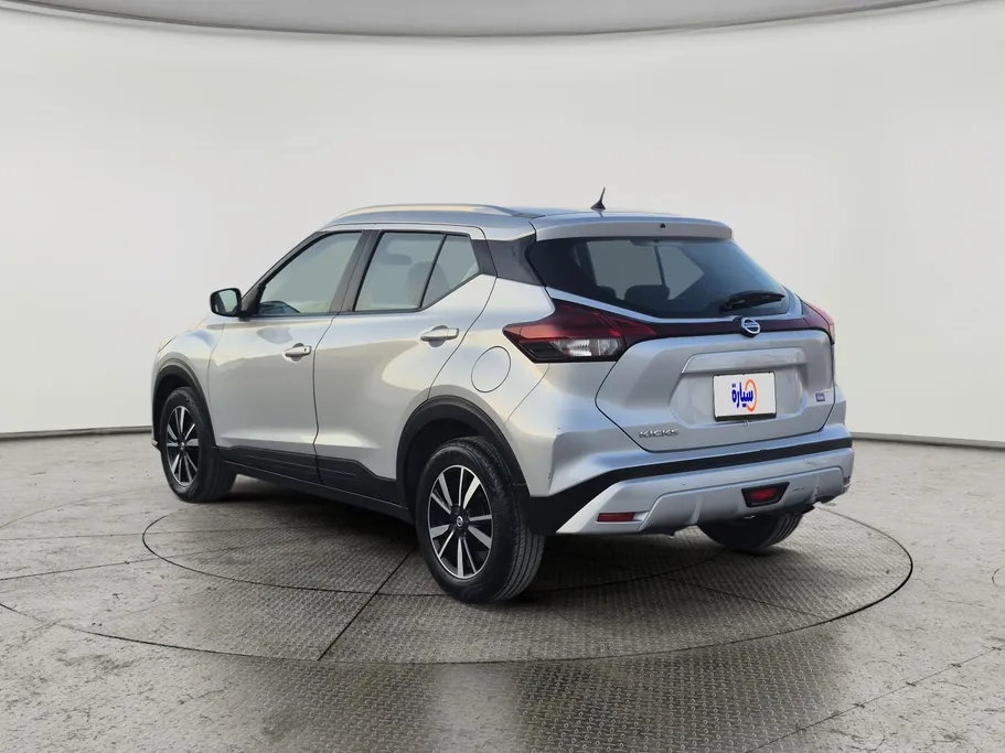 2022 Nissan Kicks S 