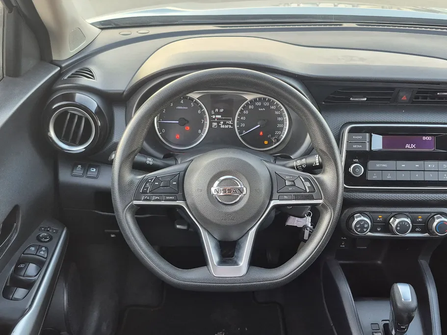 2022 Nissan Kicks S 