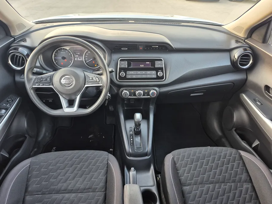 2022 Nissan Kicks S 
