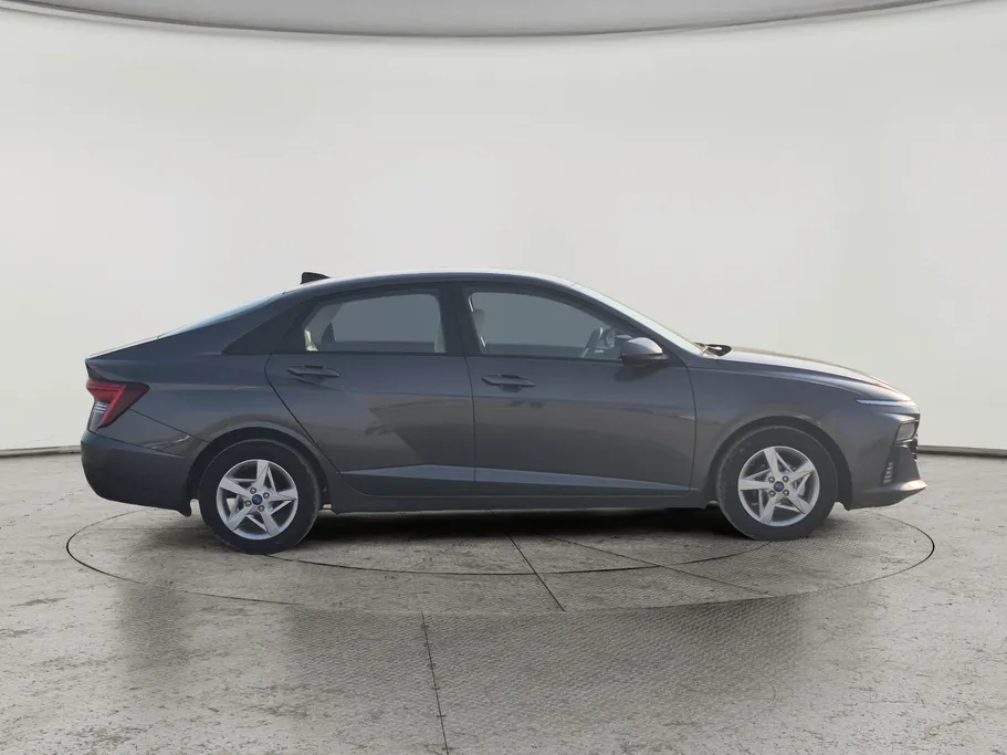 2024 Hyundai Accent Fleet 