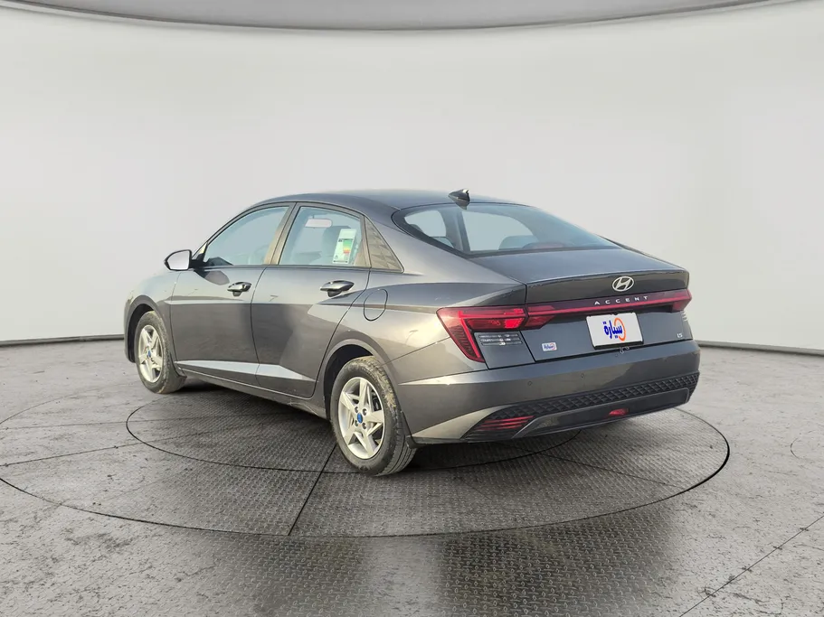 2024 Hyundai Accent Fleet 