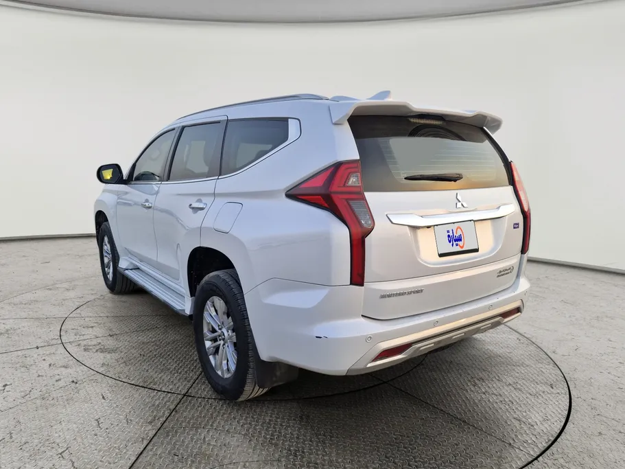 ميتسوبيشي  مونتيرو سبورت GLS-ML 2021 