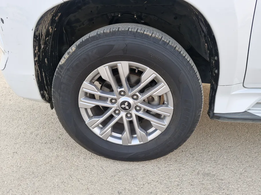 ميتسوبيشي  مونتيرو سبورت GLS-ML 2021 