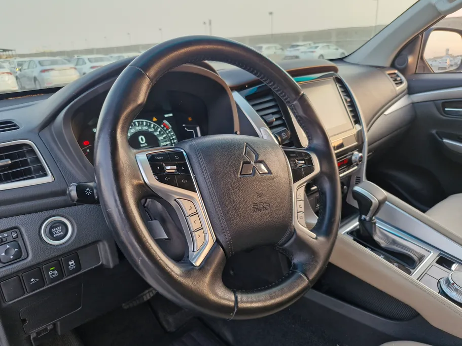 ميتسوبيشي  مونتيرو سبورت GLS-ML 2021 