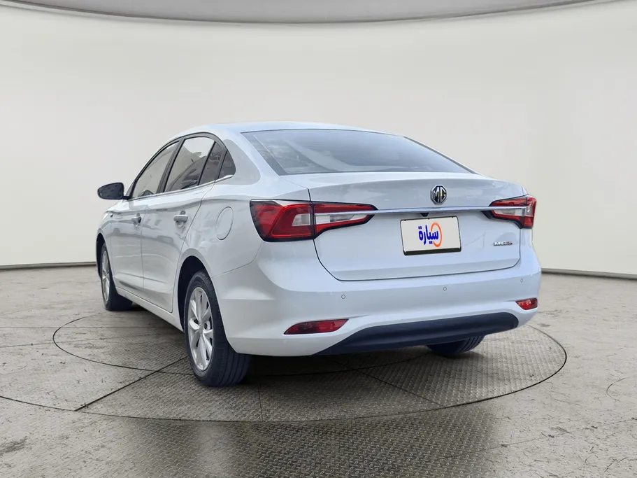 2023 MG 5 COM 