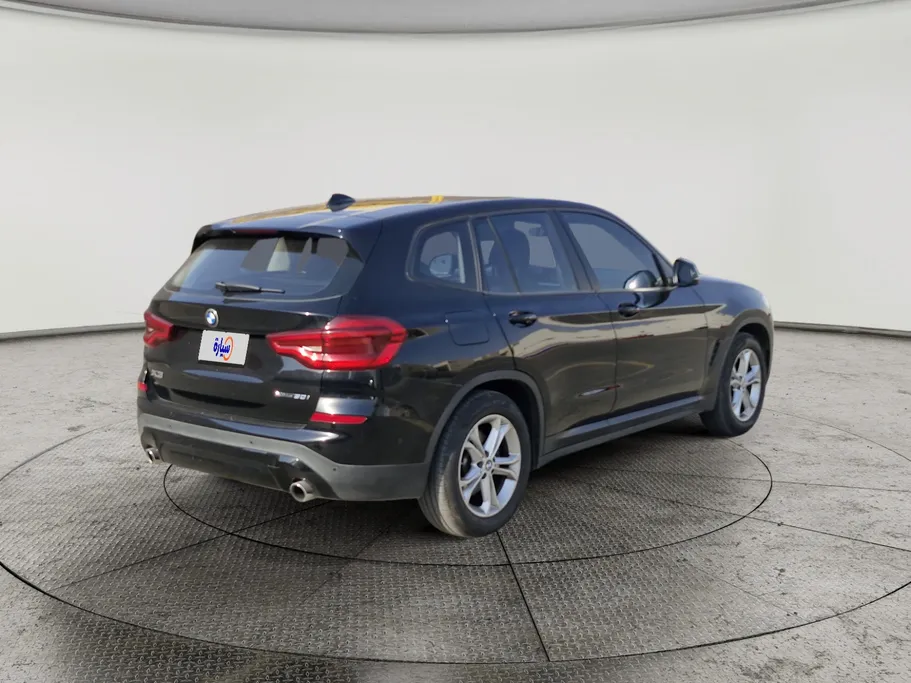 بي ام دبليو الفئة اكس 3 xDrive 30i	 2021 