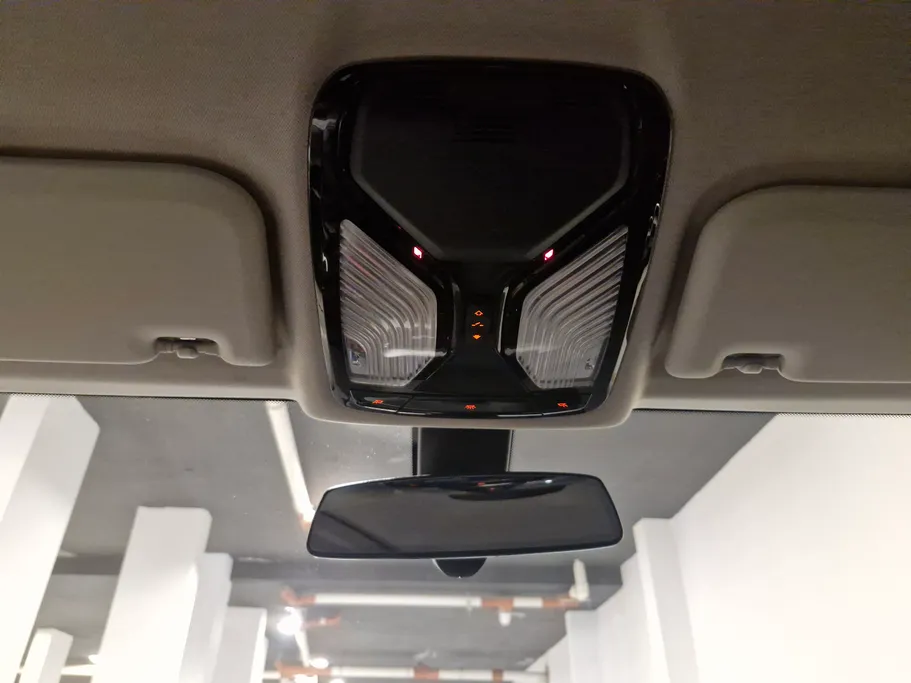 بي ام دبليو الفئة اكس 3 xDrive 30i	 2021 