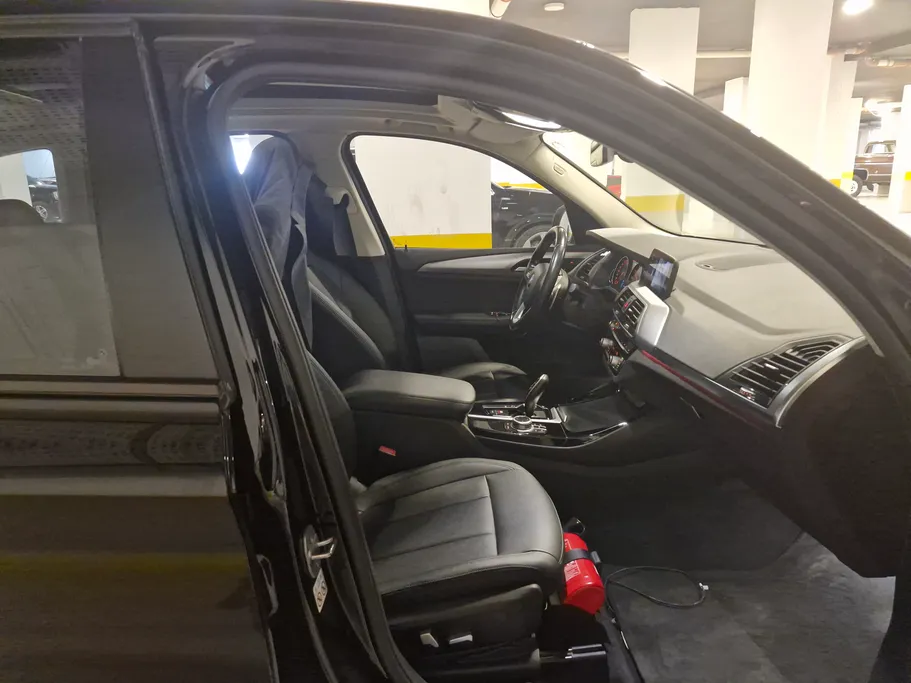 بي ام دبليو الفئة اكس 3 xDrive 30i	 2021 