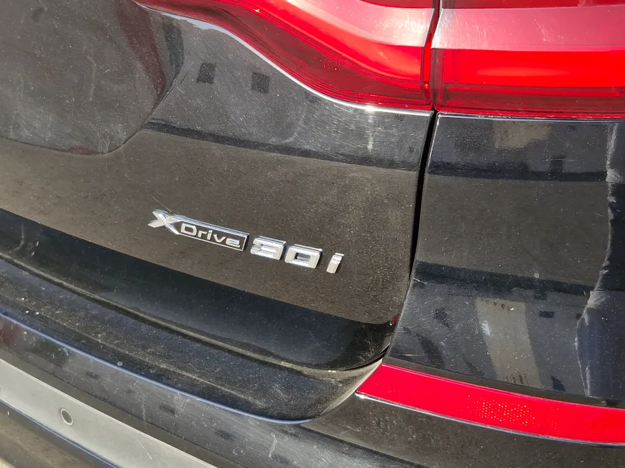 بي ام دبليو الفئة اكس 3 xDrive 30i	 2021 