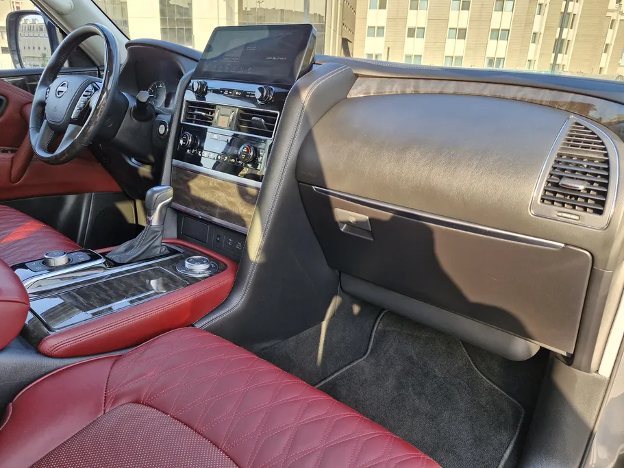 2024 Nissan Patrol Platinum 